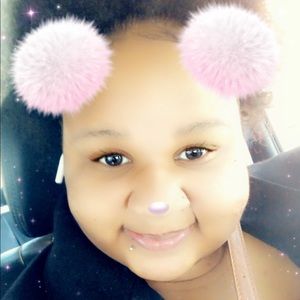 Meet your Posher, Iesha